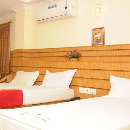 Sakthi Park Inn Csennai Kültér fotó
